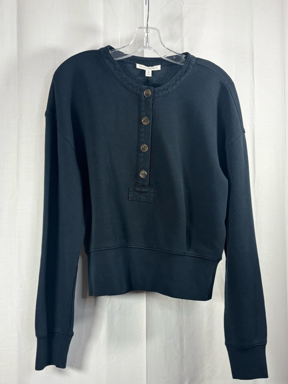 NWT BANANA REPUBLIC Women’s Black French Terry Henley Crewneck Sweatshirt Size M